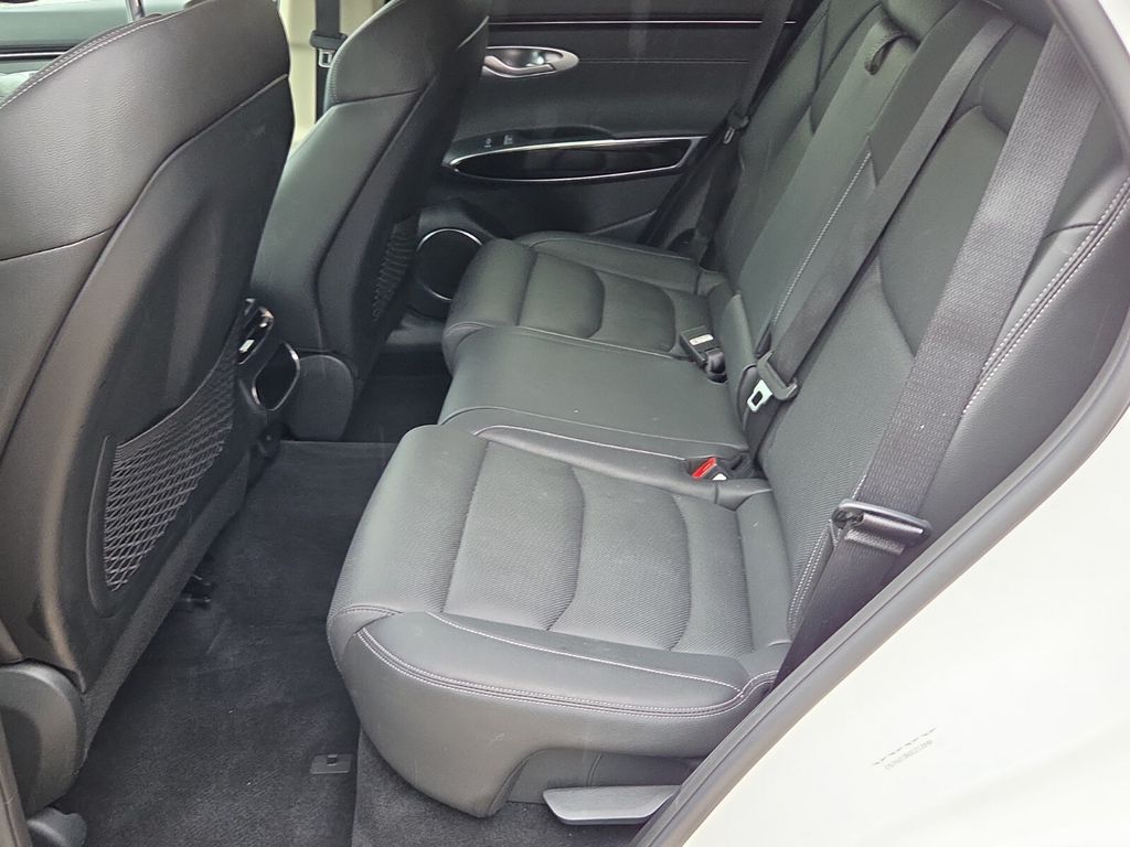 2025 GENESIS GV70 Standard - Photo 13