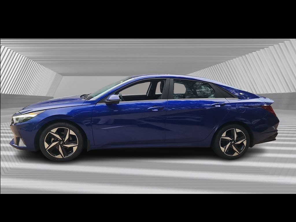 Used 2023 Hyundai Elantra Hybrid Limited Sedan