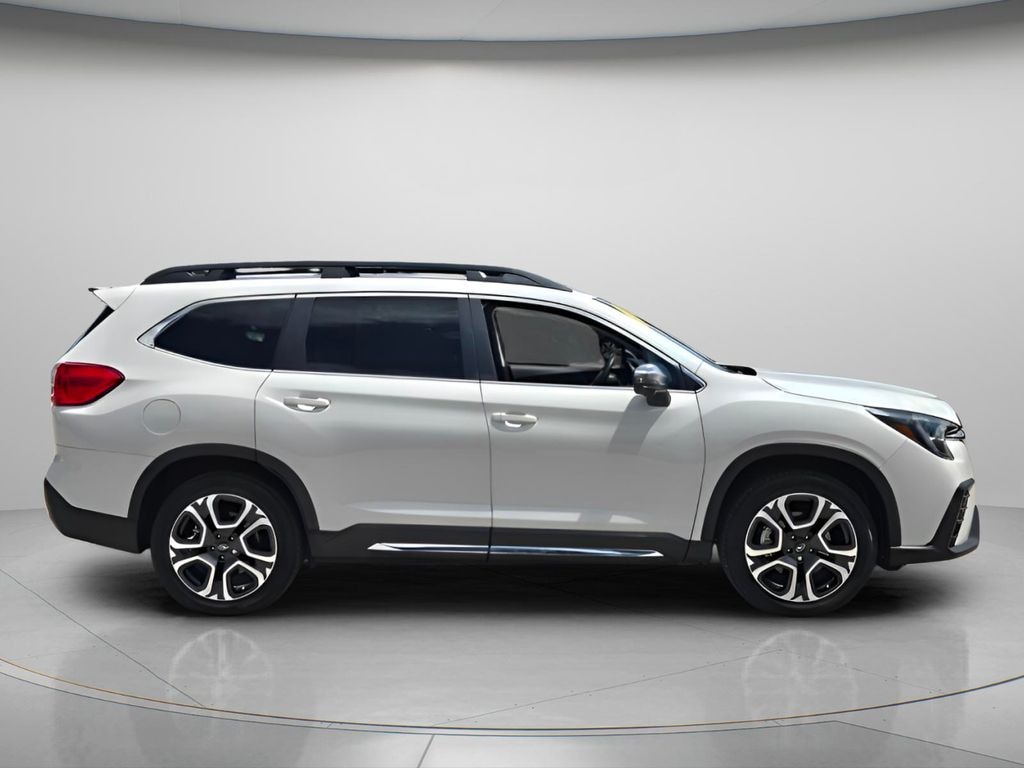 Used 2023 Subaru Ascent Limited SUV