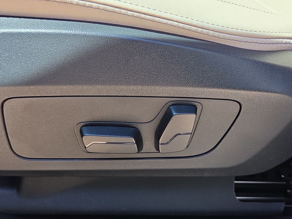 2024 BMW X1 28i - Photo 12