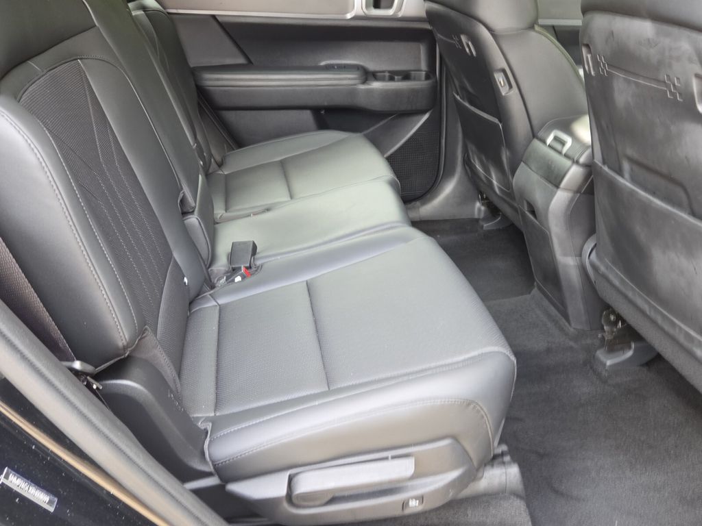 2024 Hyundai Santa Fe SEL - Photo 16