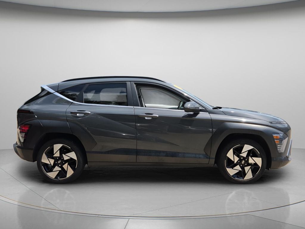 2024 Hyundai Kona Limited - Photo 8