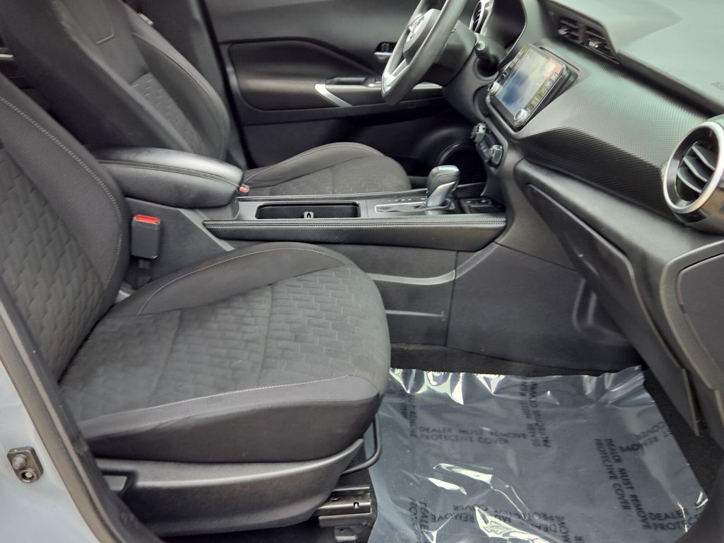 2021 Nissan Kicks SV - Photo 16