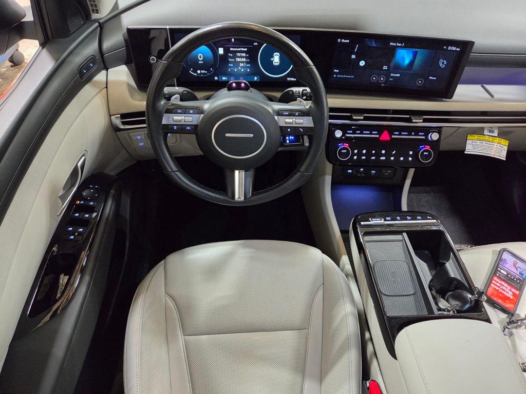 2025 Hyundai Tucson Limited - Photo 10