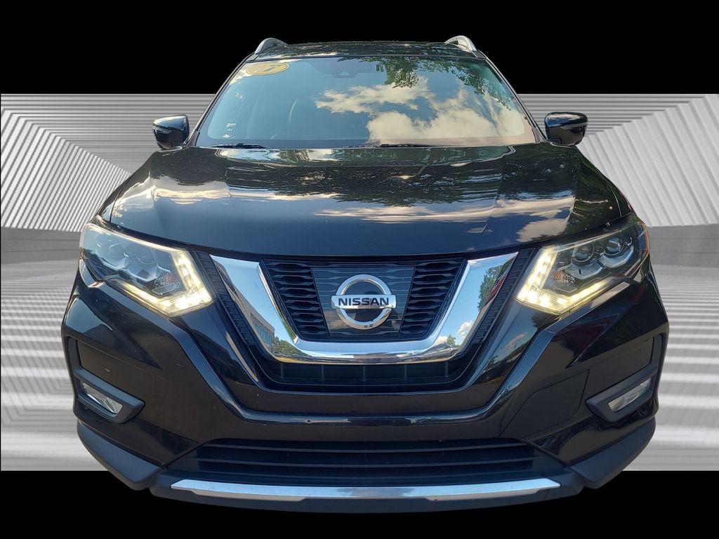 2017 Nissan Rogue SL photo 4
