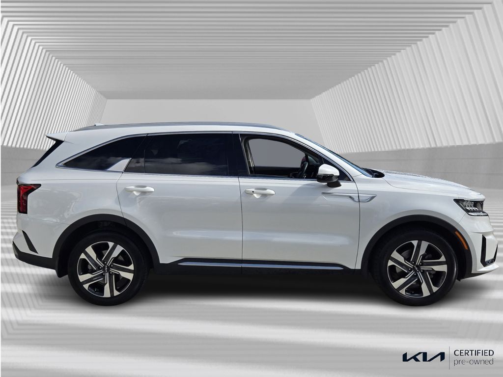 2023 Kia Sorento Hybrid EX photo 2