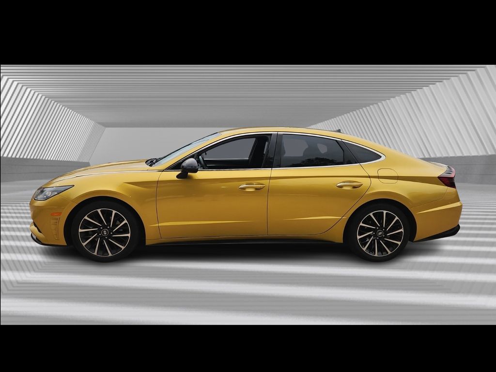 2020 Hyundai Sonata SEL Plus photo 2