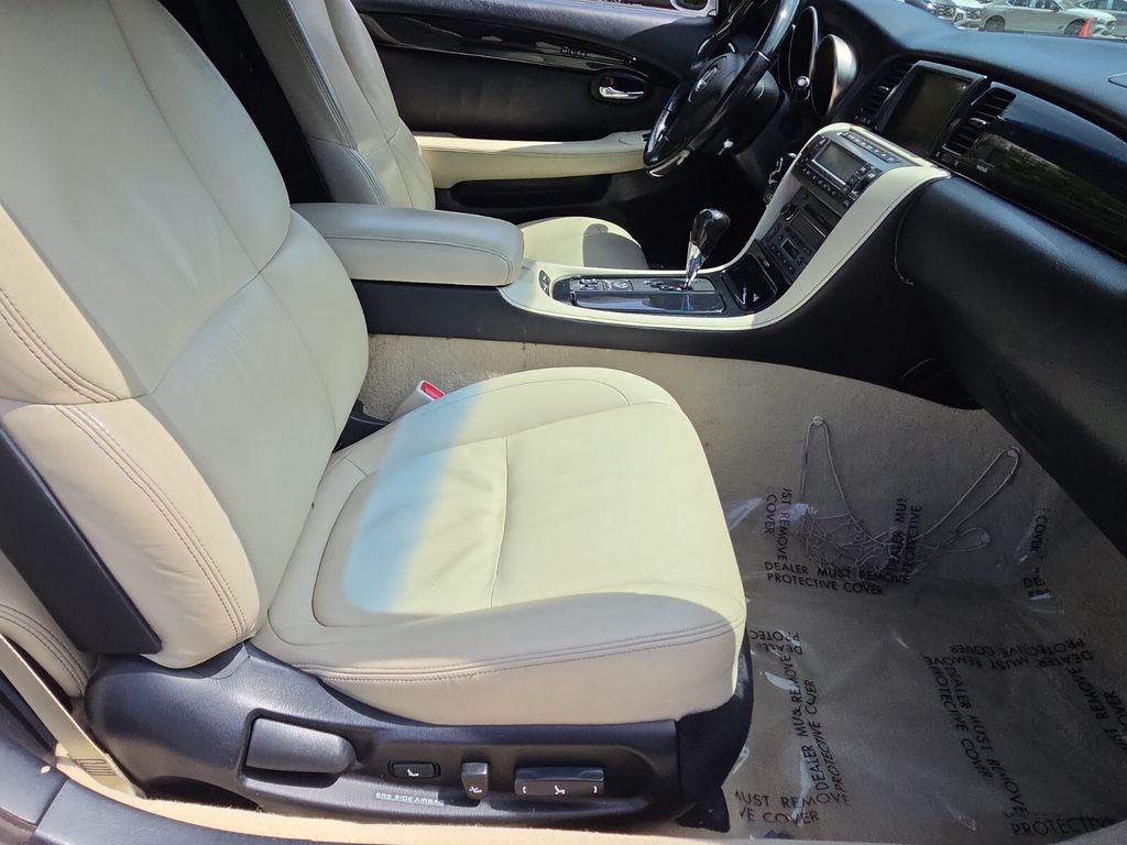 2009 Lexus SC 430 - Photo 17