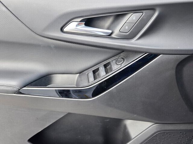 2025 Chevrolet Equinox LT - Photo 21