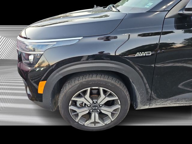 2021 Kia Seltos EX photo 3