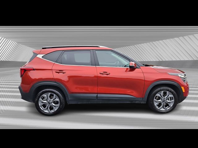 2024 Kia Seltos S photo 3