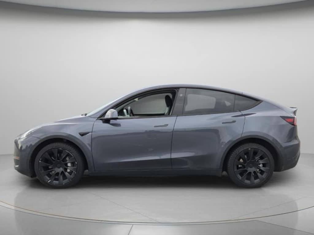 Used 2023 Tesla Model Y Long Range SUV