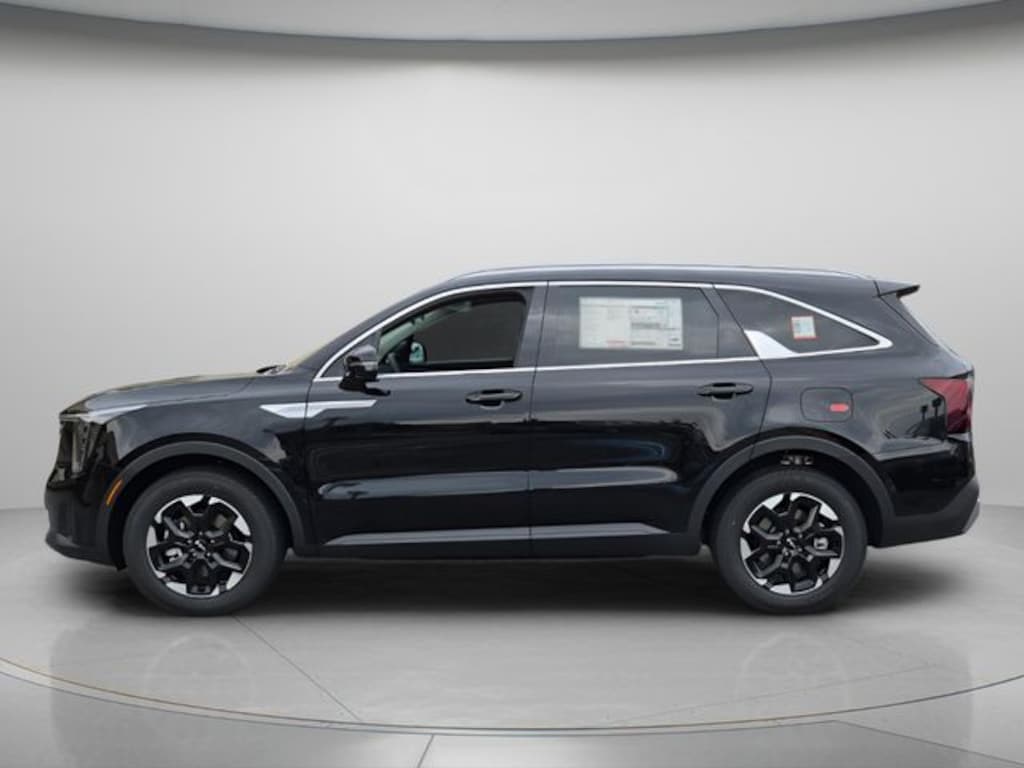 New 2026 Kia Sorento S SUV