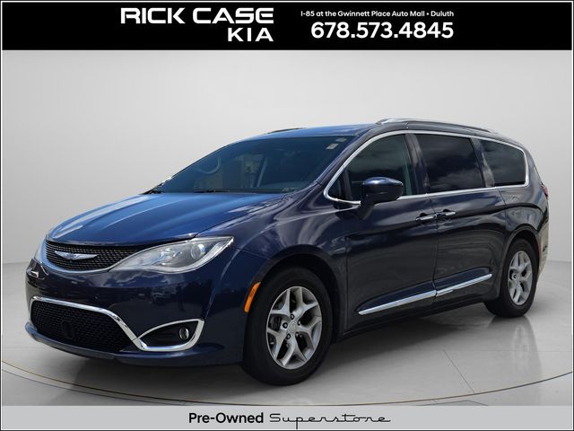 2018 Chrysler Pacifica Touring L Plus's photo