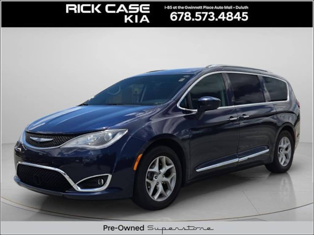 Used 2018 Chrysler Pacifica Touring L Plus Minivan/Van