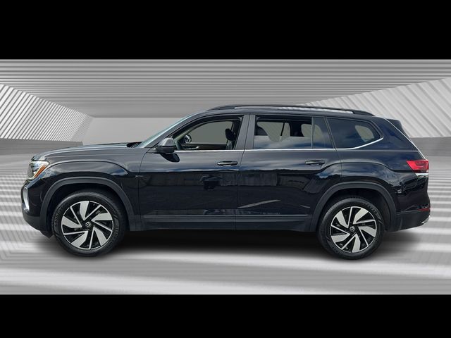 2024 Volkswagen Atlas SE Technology photo 2