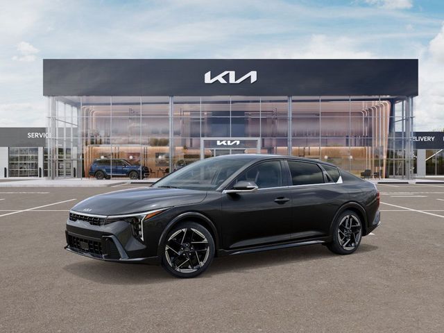 2025 Kia K4 GT-Line photo 2