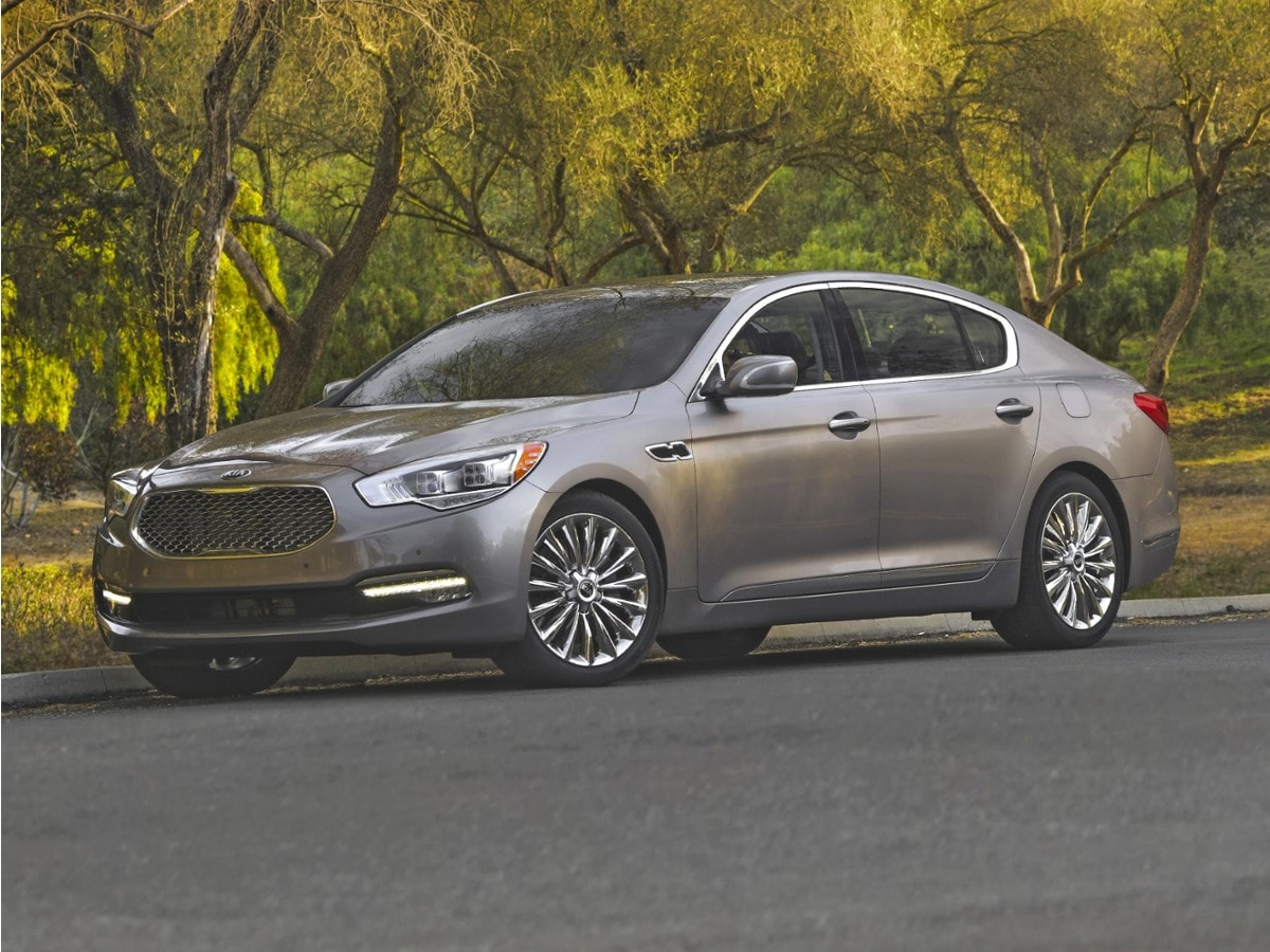 2016 Kia K900 Luxury V6's photo