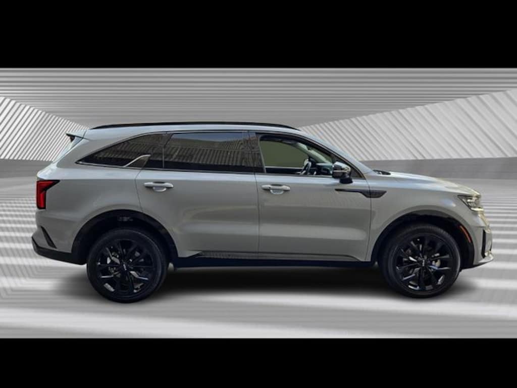 Used 2022 Kia Sorento SX SUV