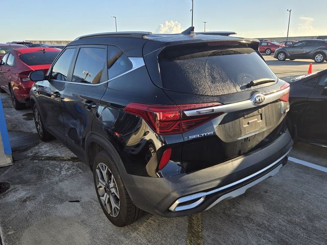 2021 Kia Seltos EX photo 4
