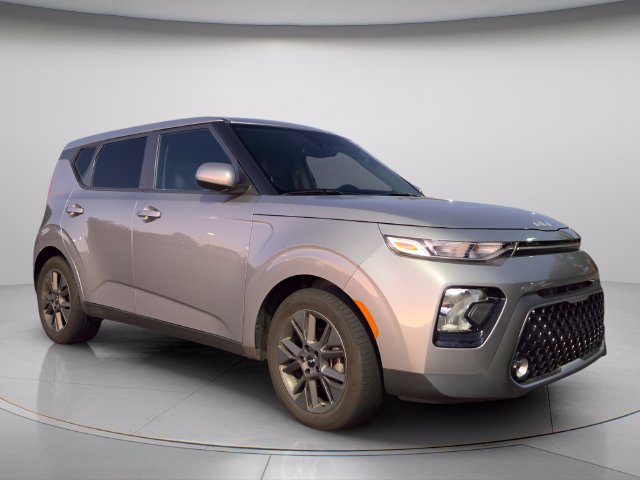 Used 2022 Kia Soul EX Hatchback