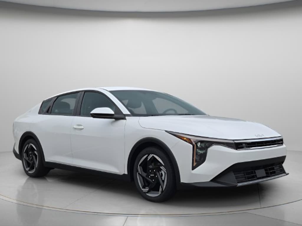 New 2026 Kia K4 EX Sedan