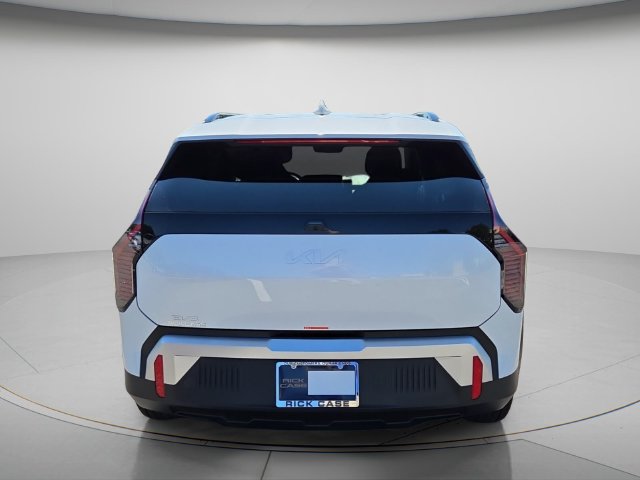 New 2027 Kia EV3 Wind SUV
