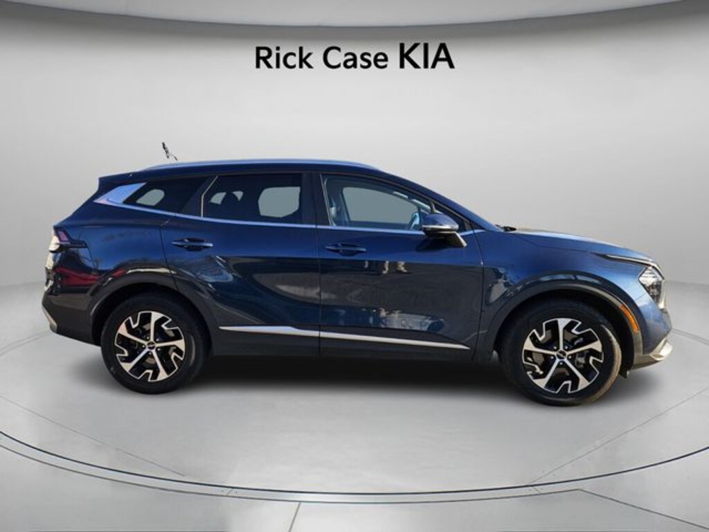 Used 2023 Kia Sportage Hybrid EX SUV