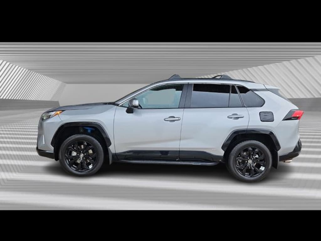 Used 2025 Toyota RAV4 Hybrid SE SUV