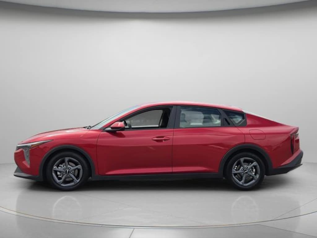 Used 2025 Kia K4 LXS Sedan