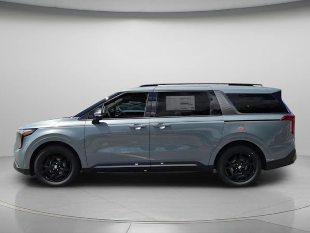 New 2027 Kia Carnival Hybrid SX Minivan/Van