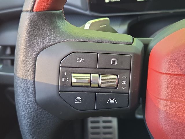 2025 Kia K4 GT-Line Turbo - Photo 12