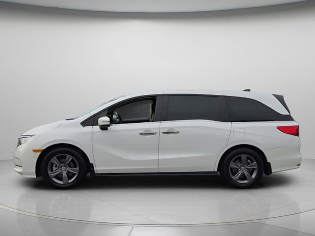 Used 2024 Honda Odyssey EX Minivan/Van