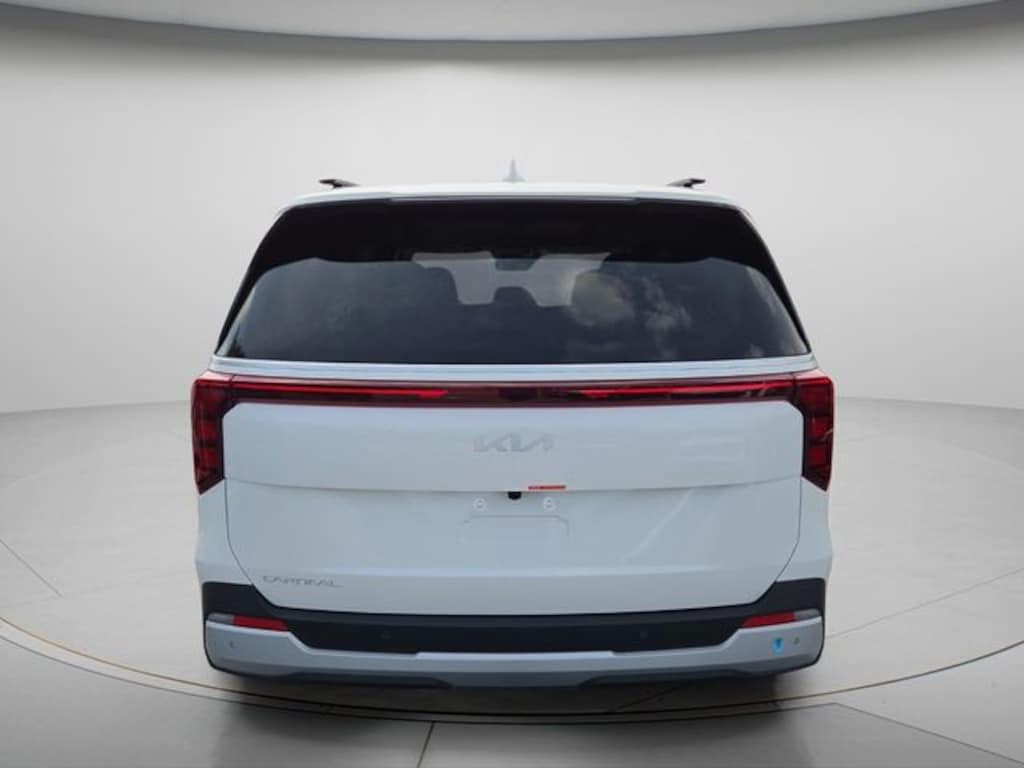 New 2026 Kia Carnival EX Minivan/Van