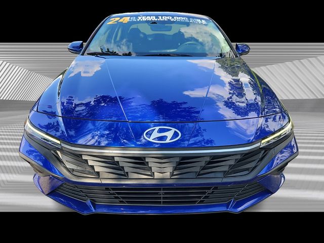 2024 Hyundai Elantra SEL photo 4