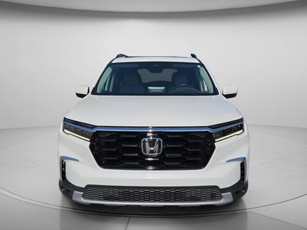 Used 2023 Honda Pilot Touring SUV