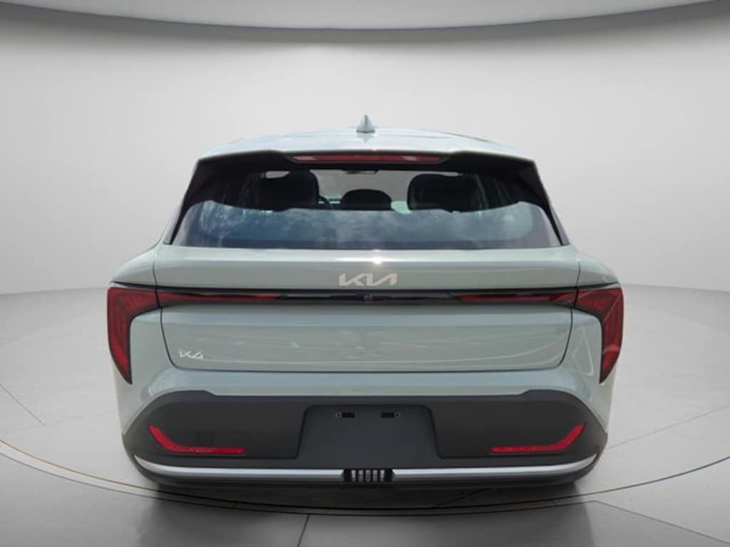New 2026 Kia K4 EX Hatchback