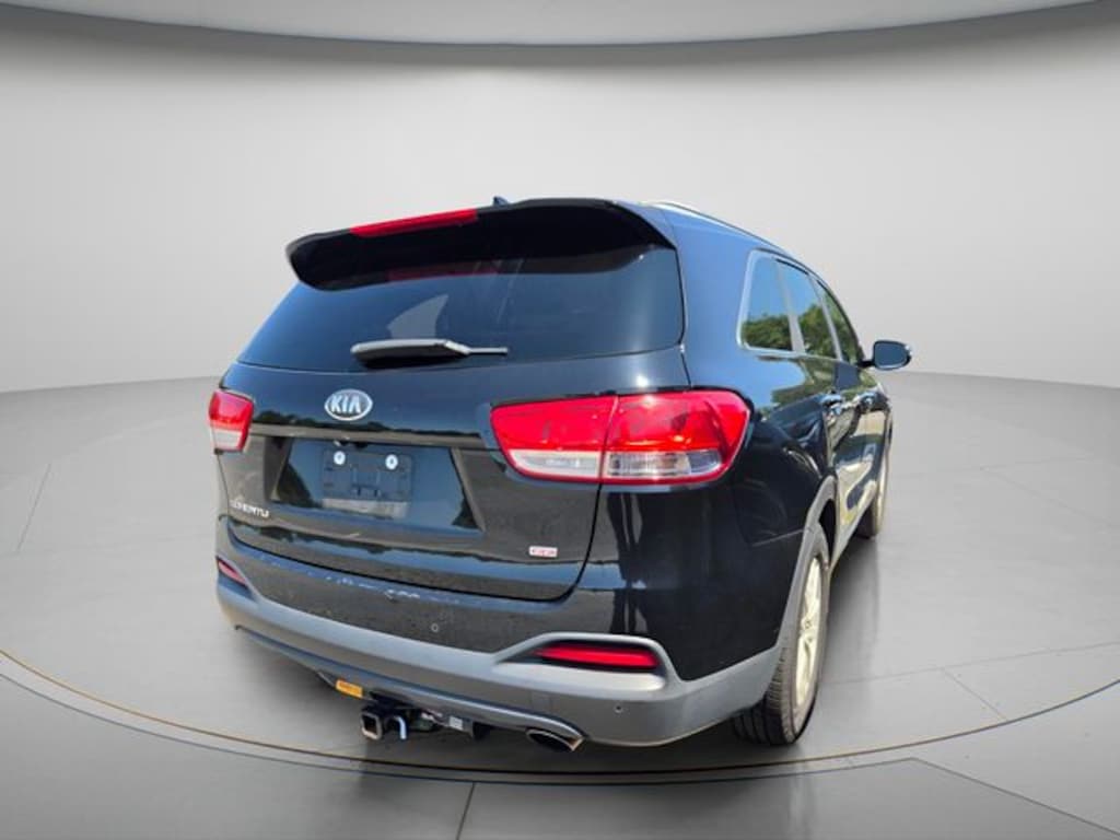 Used 2017 Kia Sorento LX SUV