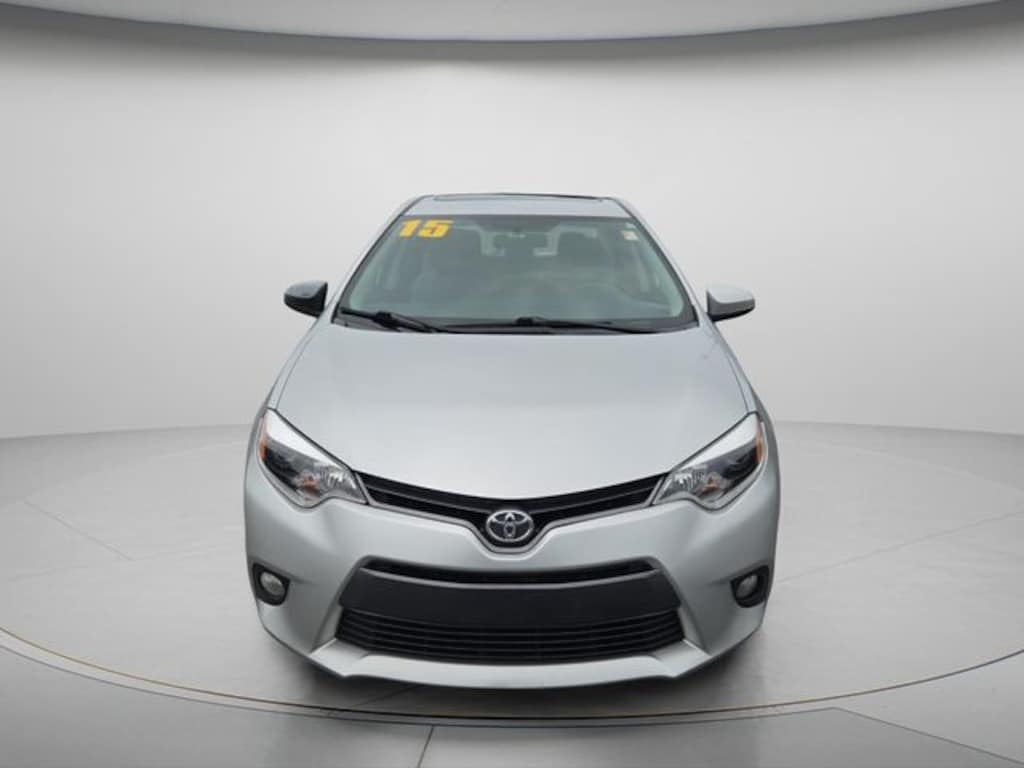 Used 2015 Toyota Corolla LE Plus Sedan
