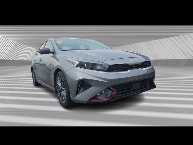 2022 Kia Forte GT-Line photo 2