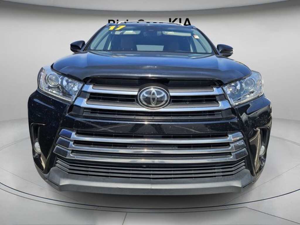 Used 2017 Toyota Highlander Limited SUV