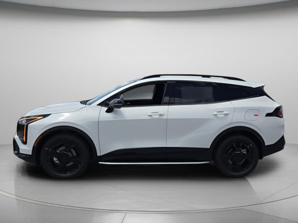 New 2026 Kia Sportage Plug-In Hybrid X-Line SUV