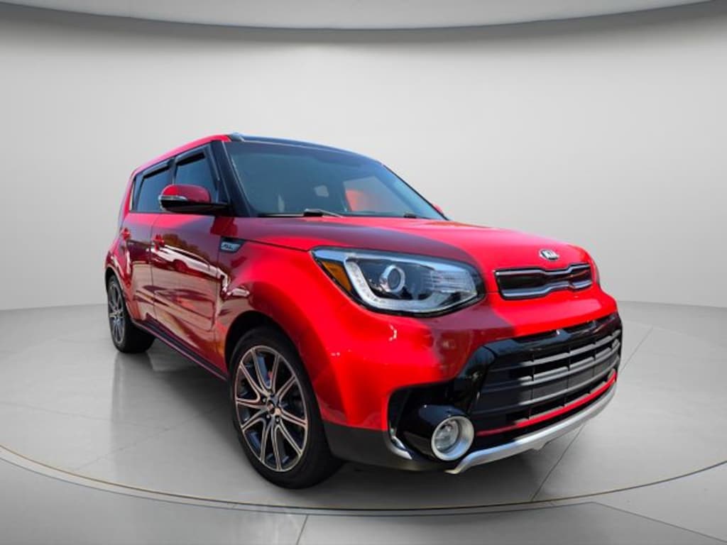 Used 2019 Kia Soul Exclaim Hatchback