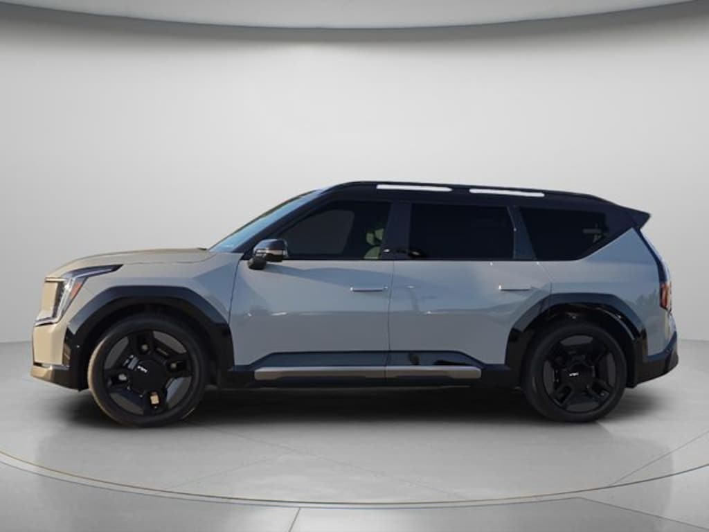 New 2026 Kia EV9 GT-Line SUV