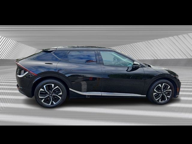 2023 Kia EV6 Wind photo 3