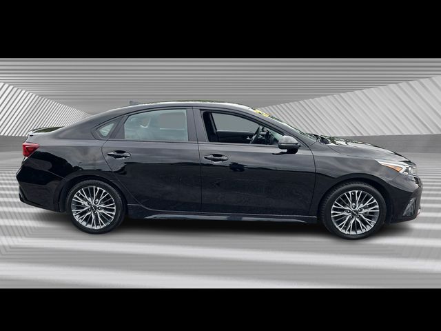 2023 Kia Forte GT-Line photo 3