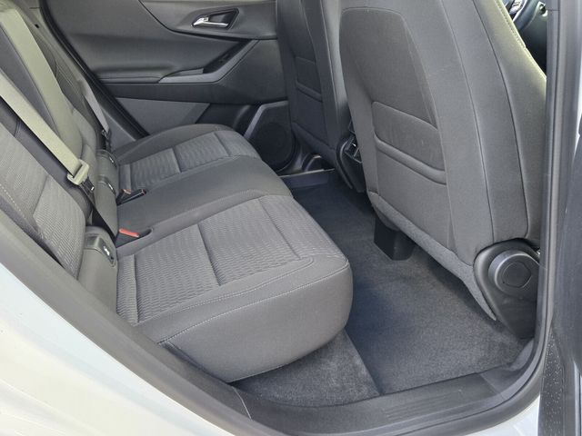 2025 Chevrolet Equinox LT - Photo 15