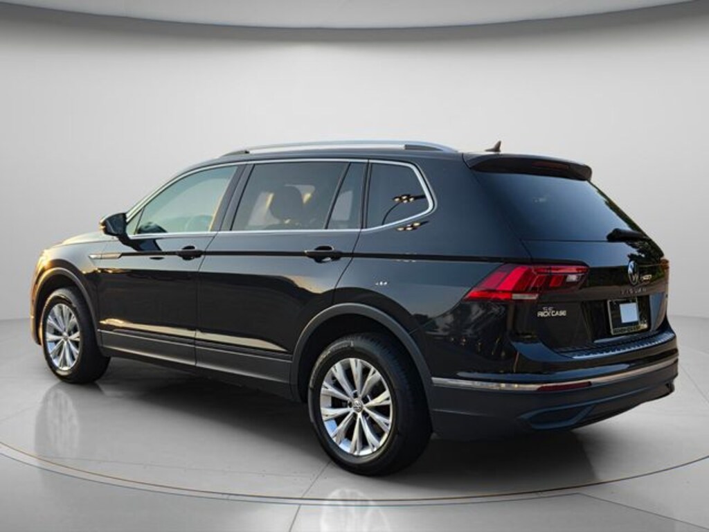 Used 2022 Volkswagen Tiguan 2.0T SE SUV
