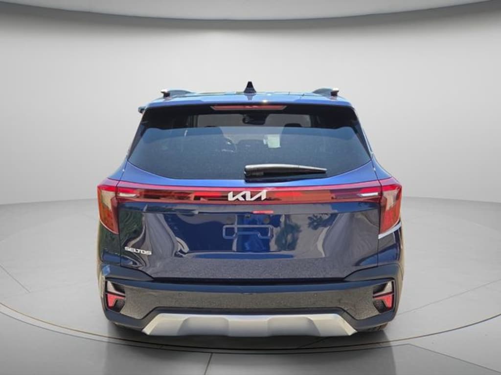New 2026 Kia Seltos EX SUV