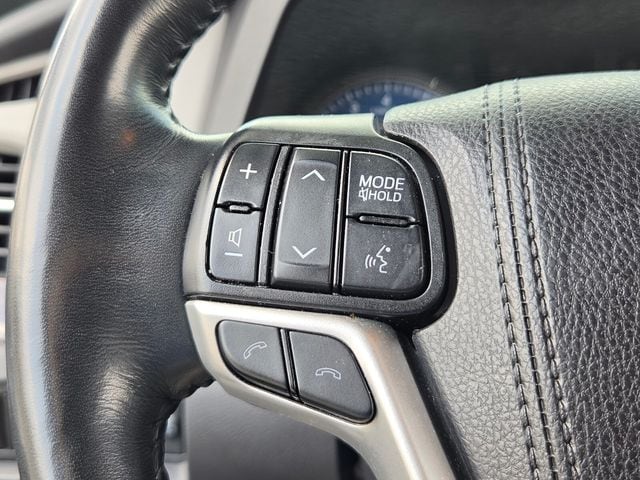 2019 Toyota Sienna 24